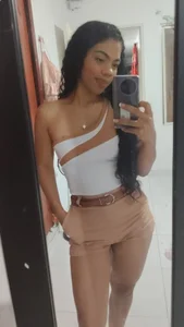 Carla_evans_ Public Foto 3