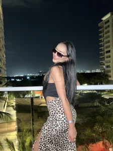 im-isabella Public Pic 5