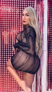 womanbitch77 Public Poză 4