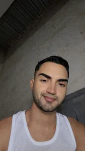 Taylorfem026 kisss slika 2