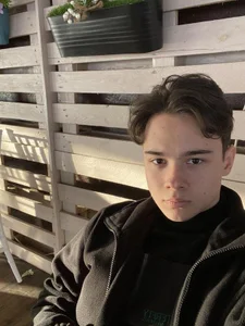 Public de Tom-Eros  2 Imagens