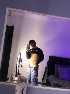 LucasCarterr_ 😜😜🥰🥰😈😈👄 Pic 2