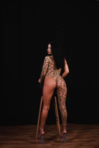 VelmaEvans Just a little peek… Immagine  6