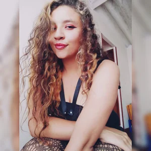 Crystal_shadow Come on, show me who's boss Pic