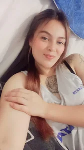 AylinCollins Public টি ছবি