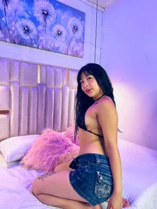 skadhi_ Public 圖片 3