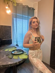 LexyGold Public Foto 8