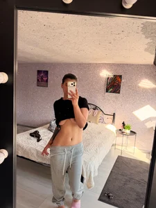 KateLina 😈 Foto 2