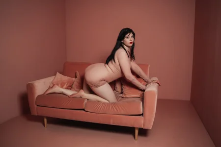 _Alison__: Sweet curves ( 6 фото)