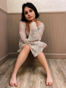 Tina_Mercer 𝚍𝚘 𝚢𝚘𝚞 𝚠𝚊𝚗𝚝 𝚝𝚘 𝚏𝚎𝚎𝚕 𝚖𝚎? slika 4