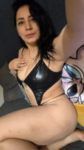 Helen-Rouse's XXX Nude Photo 2