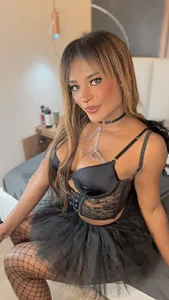 nahomi_campbell kullanıcısının HAPPY HALLOWEEN 🎃 albümü -  5 fotoğraf