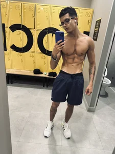 Paradise_boy__ training hot and a lot of discipline💪🏽🧘🏽‍♂️  2. fénykép