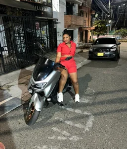 ZOLEY_WATSON You and I escape, the engine vibrating beneath us, every mile a promise of pleasure 🍒💖👅🎀 Poză