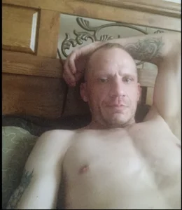 Naga slika XXX hung69wolf' 3