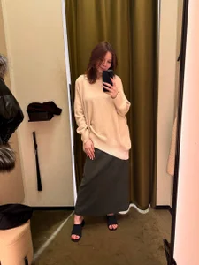 the_adelheid Public  6টি ছবি