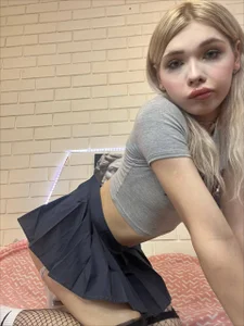 Blondy_Fina Public Pic 9
