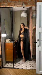 Nicole_Space Public Foto 8