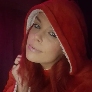 CristinaDeLuxe Just me... Pic 3