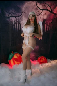 Noa_butterfly_ Halloween time! Pic 2