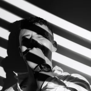 james_connor2 Black or white another way to see the world Pic 3