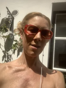 Lola_Belgium Sunny Pic 5