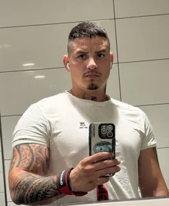 Milanthompson2025: Gym ( 5 фото)