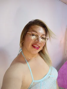 MaylinRosse_ Public Pic 7