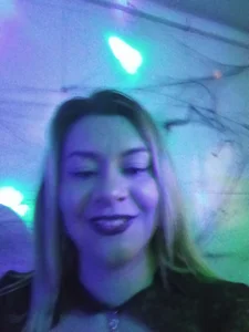 otrop od Chanelll_Taylorr_  6 snímek