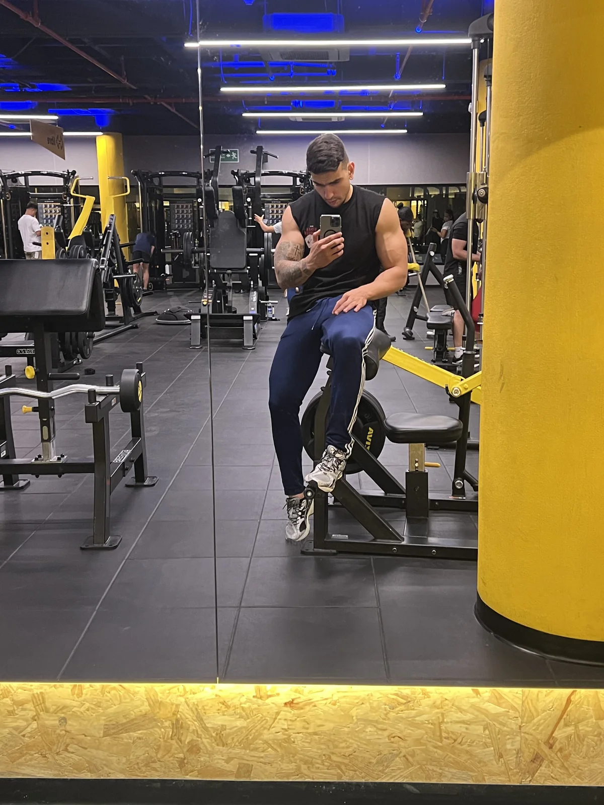 Josh_miller01 님의 트렌드 중인 사진  7208개