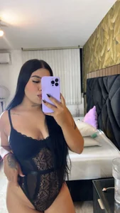 MaddyJones_ Mady sexy 🖤 Gambar 4