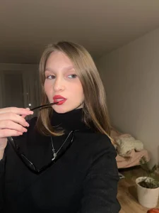 EllaHorton 🌴🤑 Pic 6