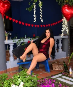 A month filled with lots of love and passion 🌹🔥❤️‍🔥 de Oriana_03 Foto 2