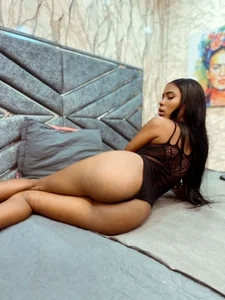 good night 🌑🔥 de SASHA_BROWNIE__  2 Imagens