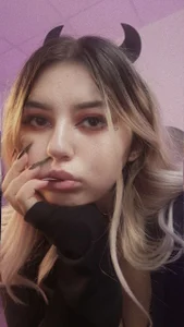 DiaAngell Meowww Pic