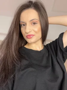 Alice_in_cumland_ Public Immagine  2