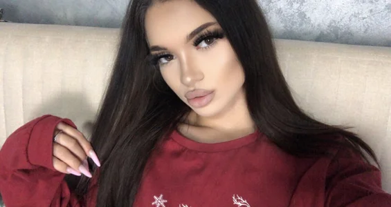 MayaaVixenn's XXX Nude Photo 2