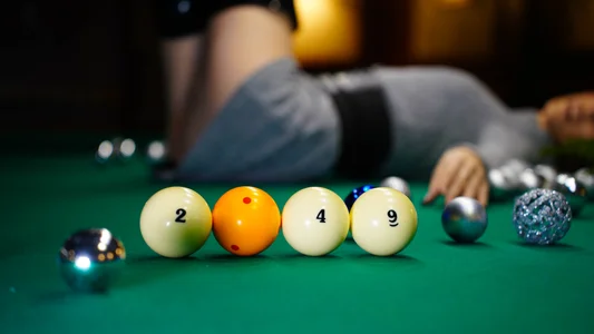 AliceAtkins 🌲🎱 Hình