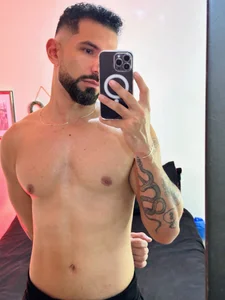 wilder__grey Mirror mirror 사진
