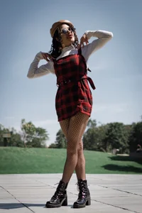 Hanna_Cornee_ Public Pic 6