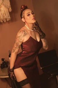 Tulipa_ Evening Wine Pic 4