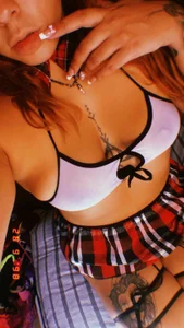 RedHotJuuColegial ruivinha Bild 4