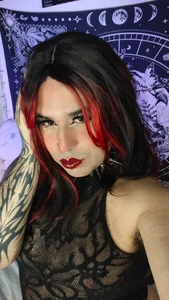 Zdjęcia Lexxxxx_ Love red doll:  3