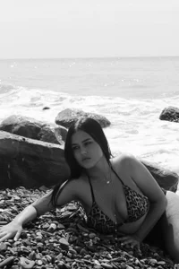 Vivienne_Li Public Pic 3