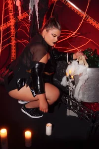 KiimBrooks The dark side of desire 🖤🦇🌙 Pic 3