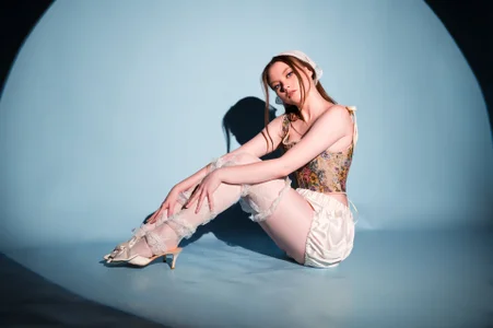 KeiraAstiのInnocence in Bloomの 6枚の写真