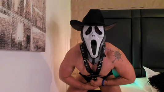 JossAckland Halloween night 🎃 Pic 5