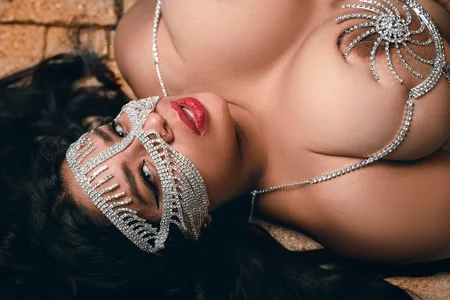 samatha_collins halloween Pic 2