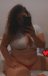 Sofia_denson Public - {count, plural, one {תמונה אחת} two {שתי תמונות} many {# תמונות} other {# תמונות}}
