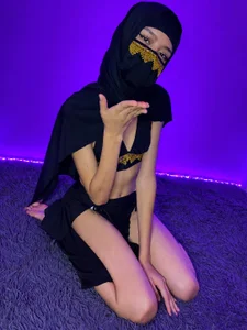 sreffy_kitty Public - {count, plural, one {תמונה אחת} two {שתי תמונות} many {# תמונות} other {# תמונות}}